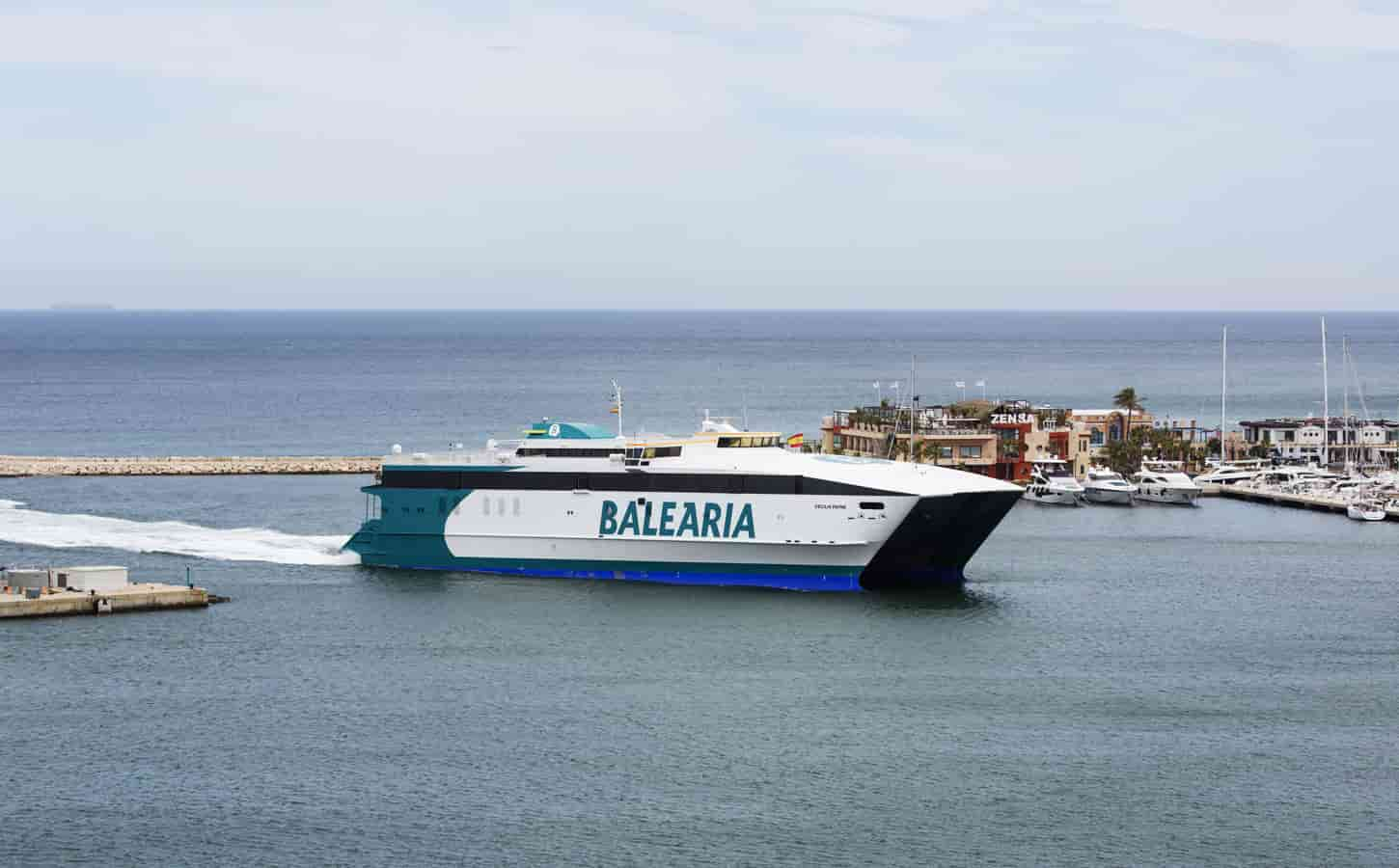 Balearia Cecilia Payne fast ferry