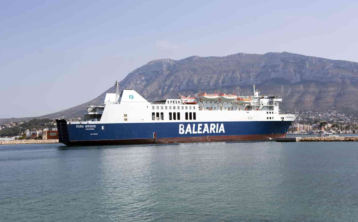 Balearia Duba Bridge ferry