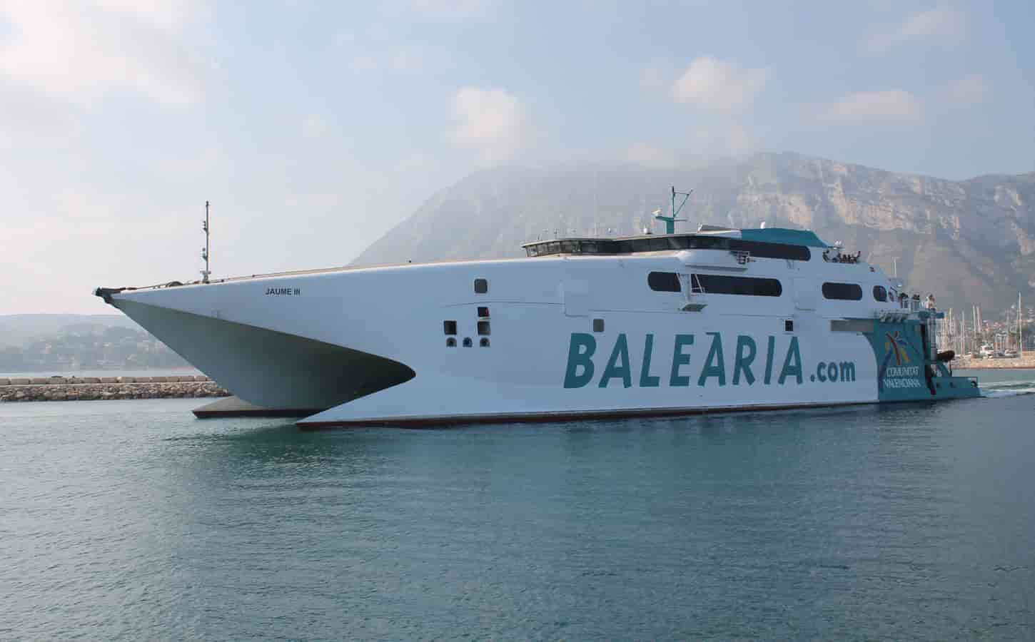 Balearia Jaume III fast ferry