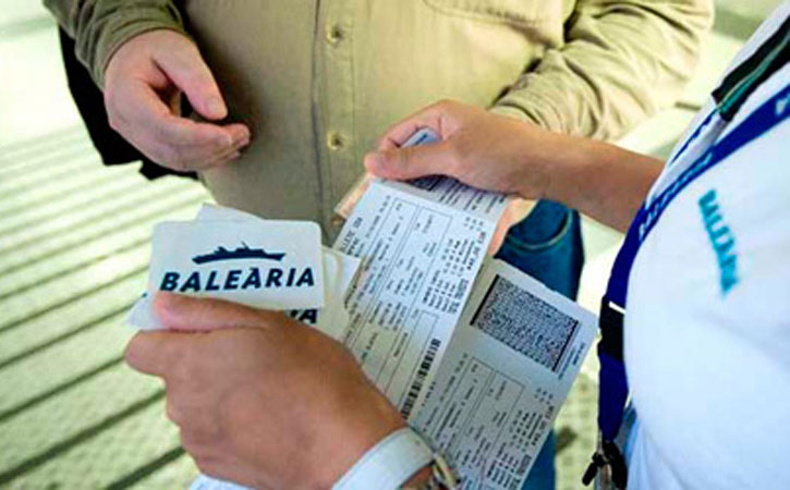 billetes de ferry a Ibiza con coche