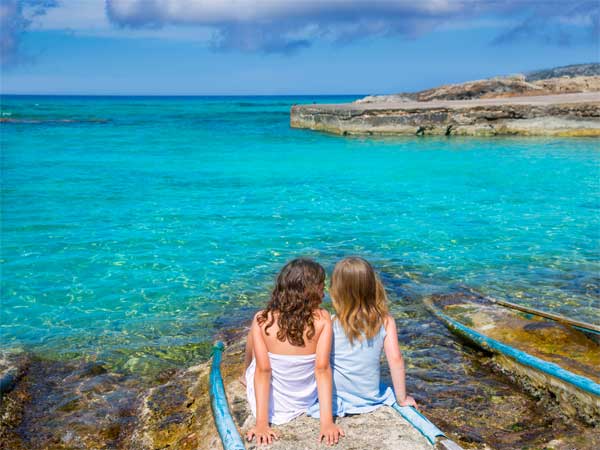 Oferta de última hora ferry Denia Formentera desde 50 euros por persona y por trayecto