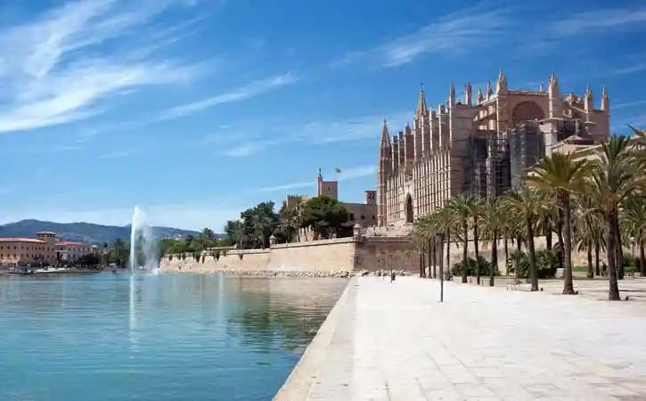 Ferry Ibiza Palma de Mallorca