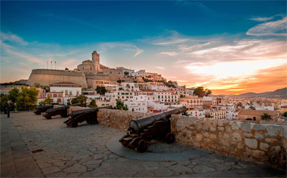 Ferry más hotel Ibiza