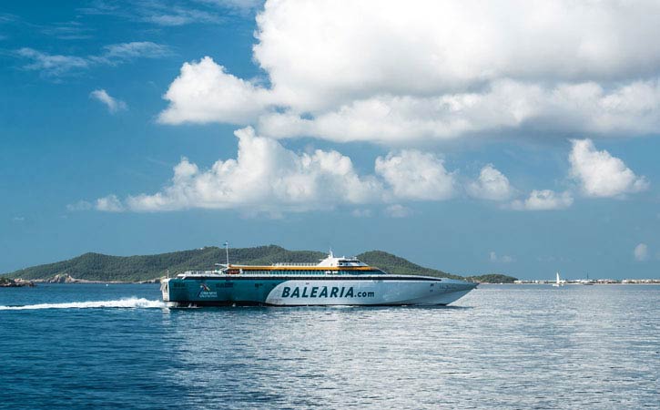 Horarios y precios de ferry Ibiza para residentes